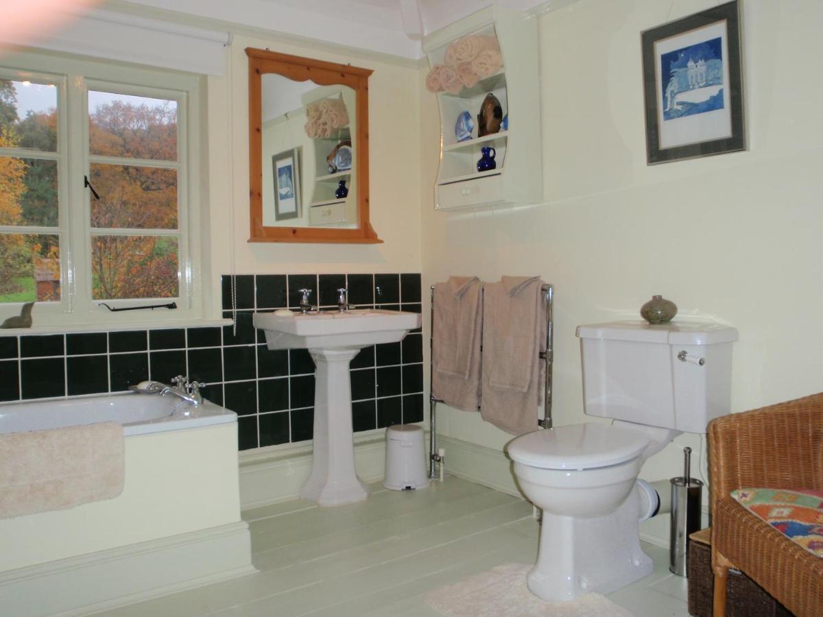 Gorse Farm House B&B Sturminster Newton Exterior photo